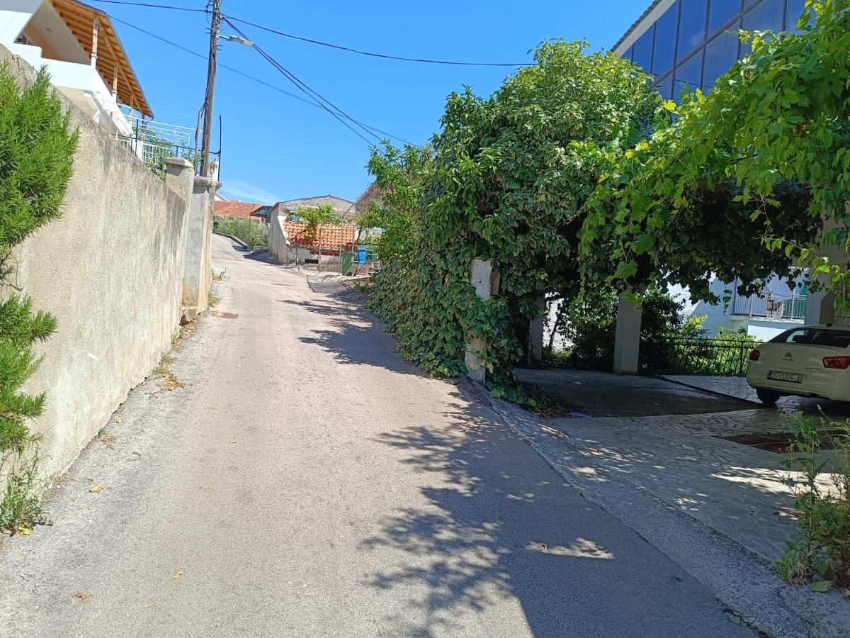 Hostel Rasema Trogir Exterior foto